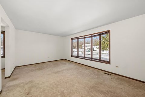 Tiny photo for 2033 E Hickory Street, Crete, IL 60417 (MLS # 12502401)