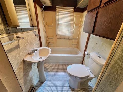 Tiny photo for 913 S 15th Avenue, Freeport, IL 61032 (MLS # 12492233)