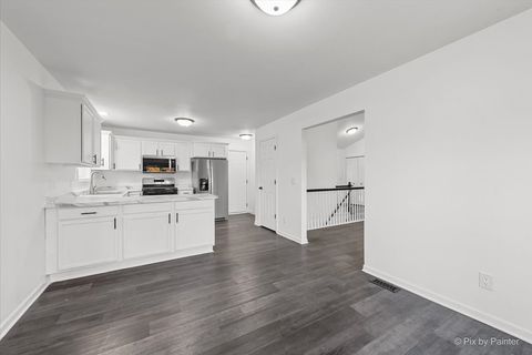 Tiny photo for 583 Bayfield Drive, DeKalb, IL 60115 (MLS # 12469216)