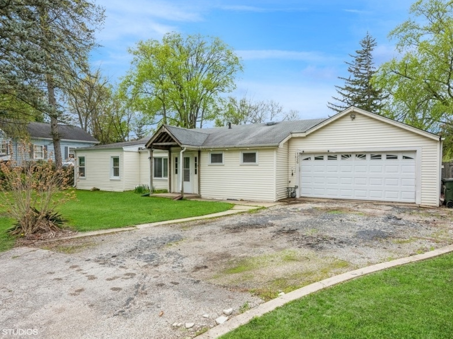 156 Forest View Avenue