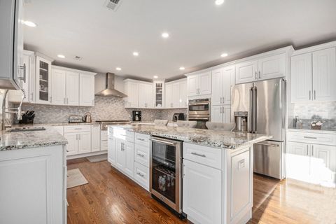 Tiny photo for 13200 S 80th Court, Palos Park, IL 60464 (MLS # 12567276)