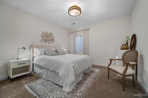 Tiny photo for 601-1 Harger Road, Oak Brook, IL 60523 (MLS # 11794121)