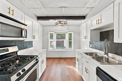 Tiny photo for 1526 Boeger Avenue, Westchester, IL 60154 (MLS # 12786566)
