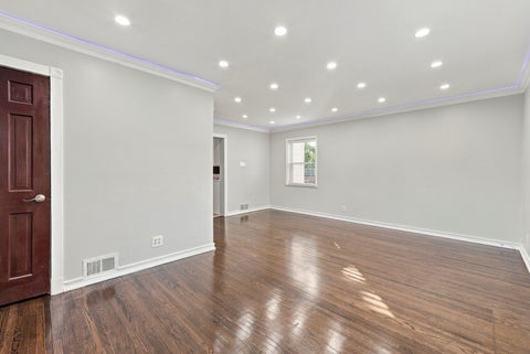Tiny photo for 1526 Boeger Avenue, Westchester, IL 60154 (MLS # 12786566)