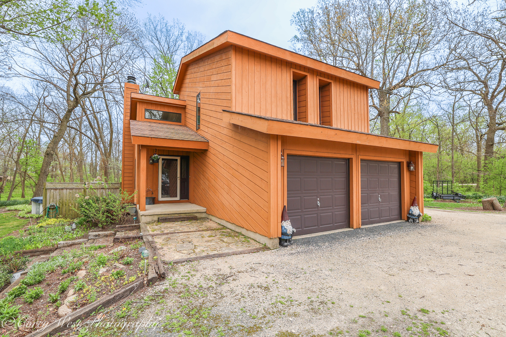 45W984 Mcdonald Road