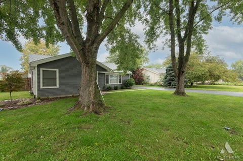 Tiny photo for 11548 S Neenah Avenue, Worth, IL 60482 (MLS # 12774894)