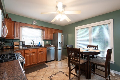 Tiny photo for 11548 S Neenah Avenue, Worth, IL 60482 (MLS # 12774894)