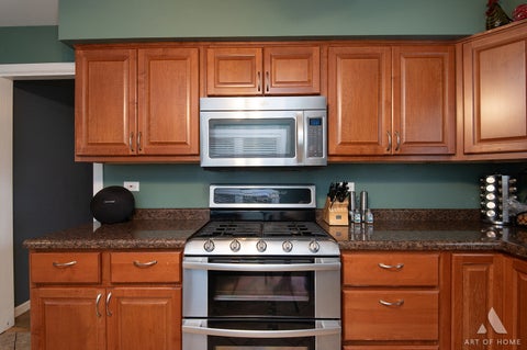 Tiny photo for 11548 S Neenah Avenue, Worth, IL 60482 (MLS # 12774894)