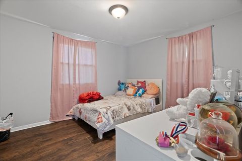 Tiny photo for 2116 Castle Court, Waukegan, IL 60087 (MLS # 12405319)