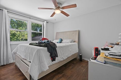 Tiny photo for 2116 Castle Court, Waukegan, IL 60087 (MLS # 12405319)