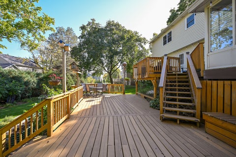 Tiny photo for 163 Stonegate Court, Glen Ellyn, IL 60137 (MLS # 12789642)