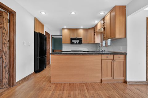 Tiny photo for 900 Glen Oak Drive, Sleepy Hollow, IL 60118 (MLS # 12611076)