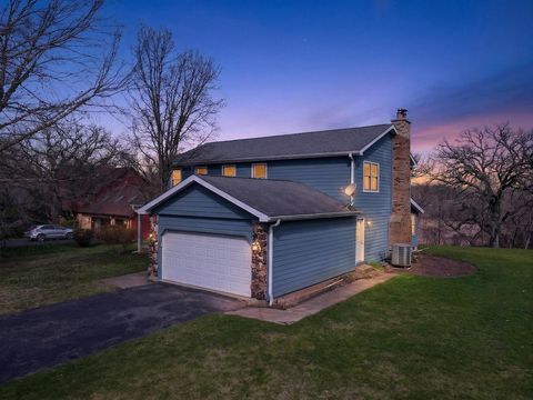 Tiny photo for 900 Glen Oak Drive, Sleepy Hollow, IL 60118 (MLS # 12611076)