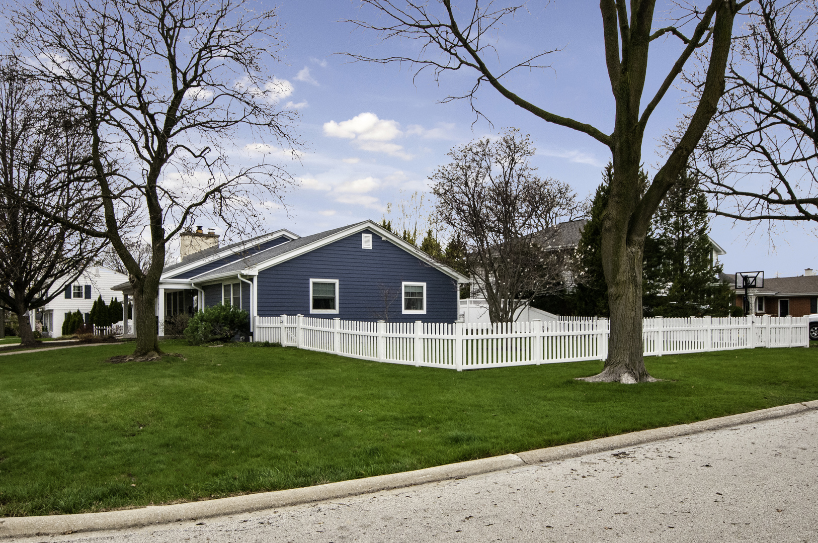 4744 Franklin Avenue