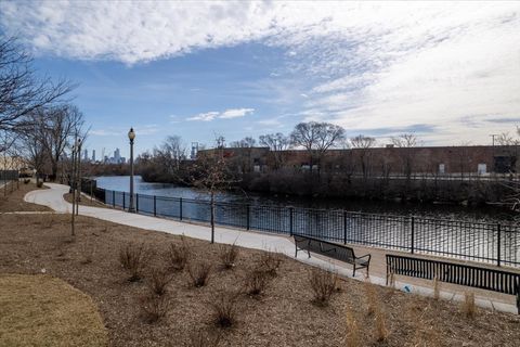 Tiny photo for 2614 N Clybourn Avenue #301, Chicago, IL 60614 (MLS # 12593515)