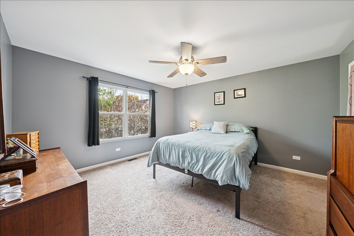 Plainfield, Illinois 60586, United States, 2 Bedrooms Bedrooms, ,2 BathroomsBathrooms,Residential,Active,220678