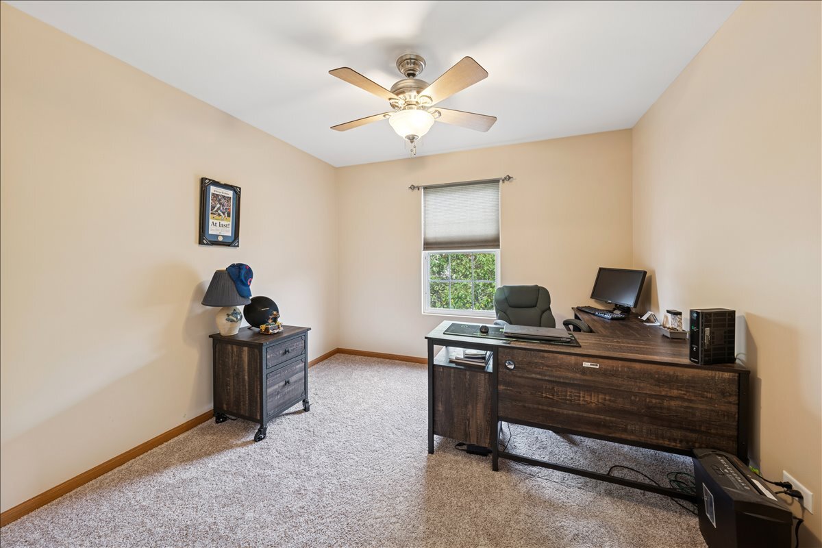 Plainfield, Illinois 60586, United States, 2 Bedrooms Bedrooms, ,2 BathroomsBathrooms,Residential,Active,220678