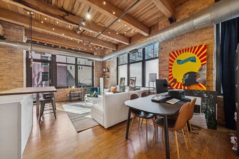 Tiny photo for 625 W JACKSON Boulevard #411, Chicago, IL 60661 (MLS # 12503921)