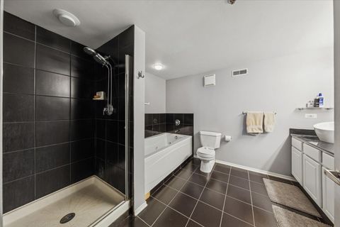 Tiny photo for 625 W JACKSON Boulevard #411, Chicago, IL 60661 (MLS # 12503921)