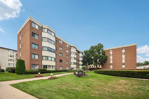 Photo of 5500 Lincoln Avenue #107, Morton Grove, IL 60053 (MLS # 12731702)