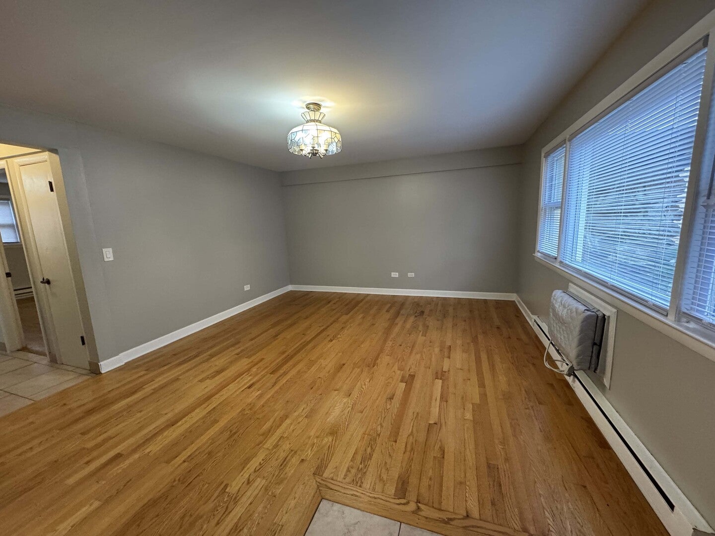 2940 N Harlem Avenue 6
