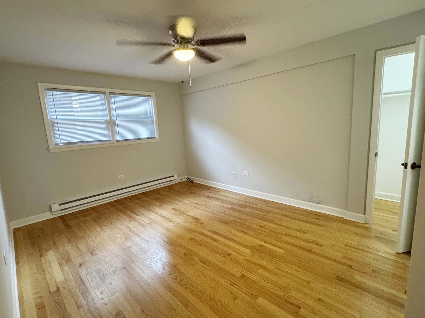 2940 N Harlem Avenue 6