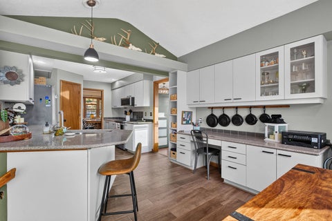 Tiny photo for 6005 Dodds Drive, Bettendorf, IA 52722 (MLS # 12791204)