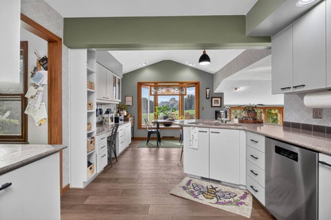 Tiny photo for 6005 Dodds Drive, Bettendorf, IA 52722 (MLS # 12791204)