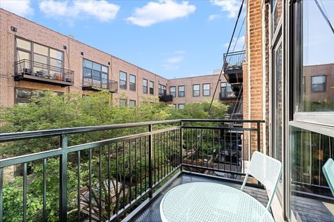 Tiny photo for 1040 W Adams Street #344, Chicago, IL 60607 (MLS # 12656290)