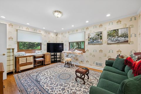 Tiny photo for 915 Ottawa Lane, Wilmette, IL 60091 (MLS # 12481980)