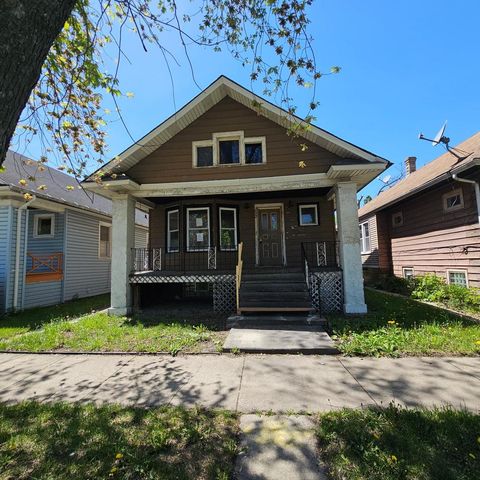 1112 N Monitor Avenue Chicago IL 60651