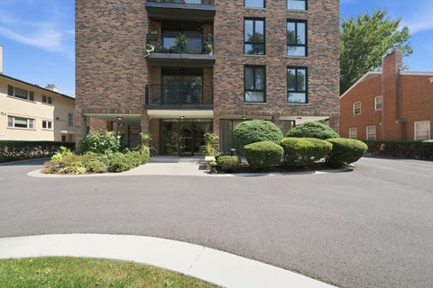 Tiny photo for 1417 BONNIE BRAE Place #2A, River Forest, IL 60305 (MLS # 12749929)