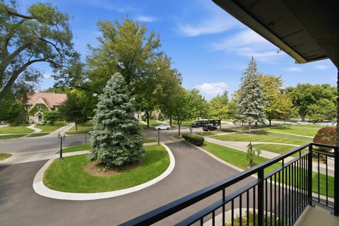 Tiny photo for 1417 BONNIE BRAE Place #2A, River Forest, IL 60305 (MLS # 12749929)