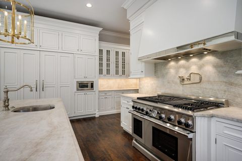 Tiny photo for 1380 Westmoor Trail, Winnetka, IL 60093 (MLS # 12657418)