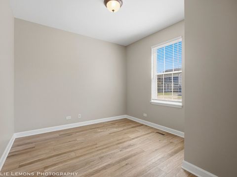 Tiny photo for 3024 Cookson Avenue, Elgin, IL 60124 (MLS # 12627333)