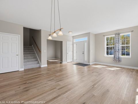 Tiny photo for 3024 Cookson Avenue, Elgin, IL 60124 (MLS # 12627333)
