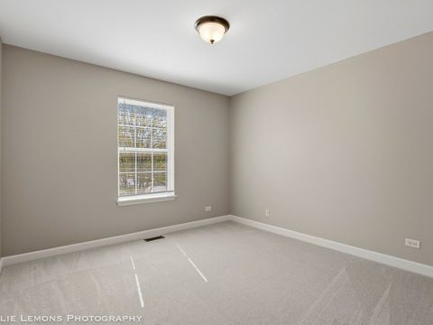 Tiny photo for 3024 Cookson Avenue, Elgin, IL 60124 (MLS # 12627333)