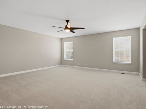 Tiny photo for 3024 Cookson Avenue, Elgin, IL 60124 (MLS # 12627333)