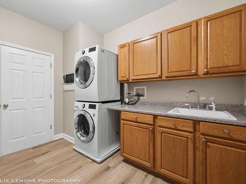 Tiny photo for 3024 Cookson Avenue, Elgin, IL 60124 (MLS # 12627333)