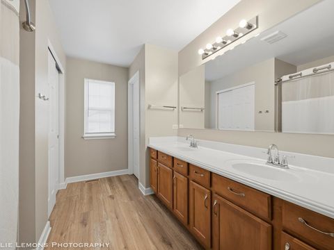 Tiny photo for 3024 Cookson Avenue, Elgin, IL 60124 (MLS # 12627333)