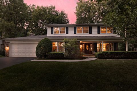 Photo of 2S501 Seneca Drive, Wheaton, IL 60189 (MLS # 12440964)