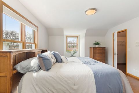 Tiny photo for 227 Lincoln Street, Schaumburg, IL 60194 (MLS # 12609729)