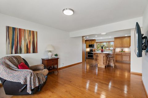 Tiny photo for 227 Lincoln Street, Schaumburg, IL 60194 (MLS # 12609729)