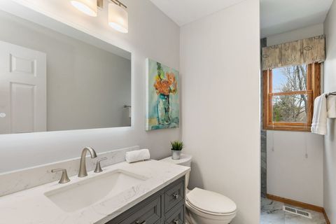 Tiny photo for 227 Lincoln Street, Schaumburg, IL 60194 (MLS # 12609729)