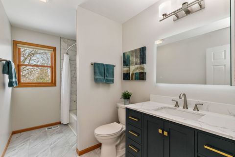 Tiny photo for 227 Lincoln Street, Schaumburg, IL 60194 (MLS # 12609729)