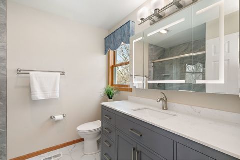 Tiny photo for 227 Lincoln Street, Schaumburg, IL 60194 (MLS # 12609729)