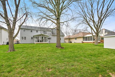 Tiny photo for 227 Lincoln Street, Schaumburg, IL 60194 (MLS # 12609729)