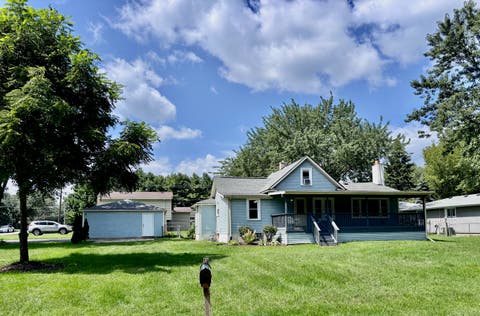 Photo of 39330 N EMMAUS Avenue, Beach Park, IL 60087 (MLS # 12740762)