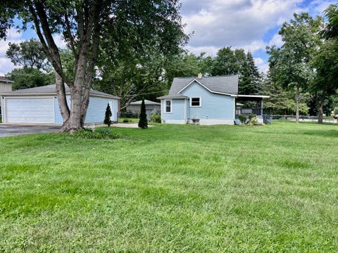 Tiny photo for 39330 N EMMAUS Avenue, Beach Park, IL 60087 (MLS # 12740762)