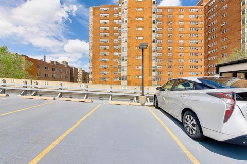Tiny photo for 4980 N Marine Drive #1433, Chicago, IL 60640 (MLS # 12623001)